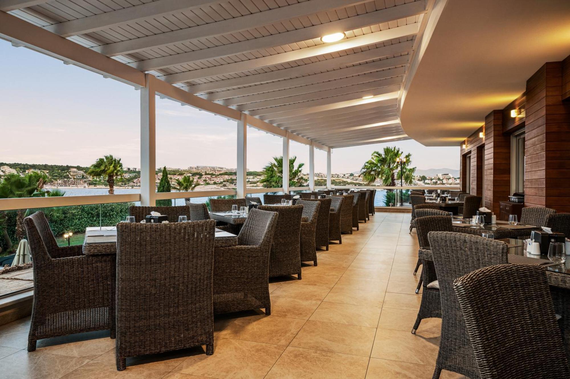 La Quinta By Wyndham Cesme Otel 2*