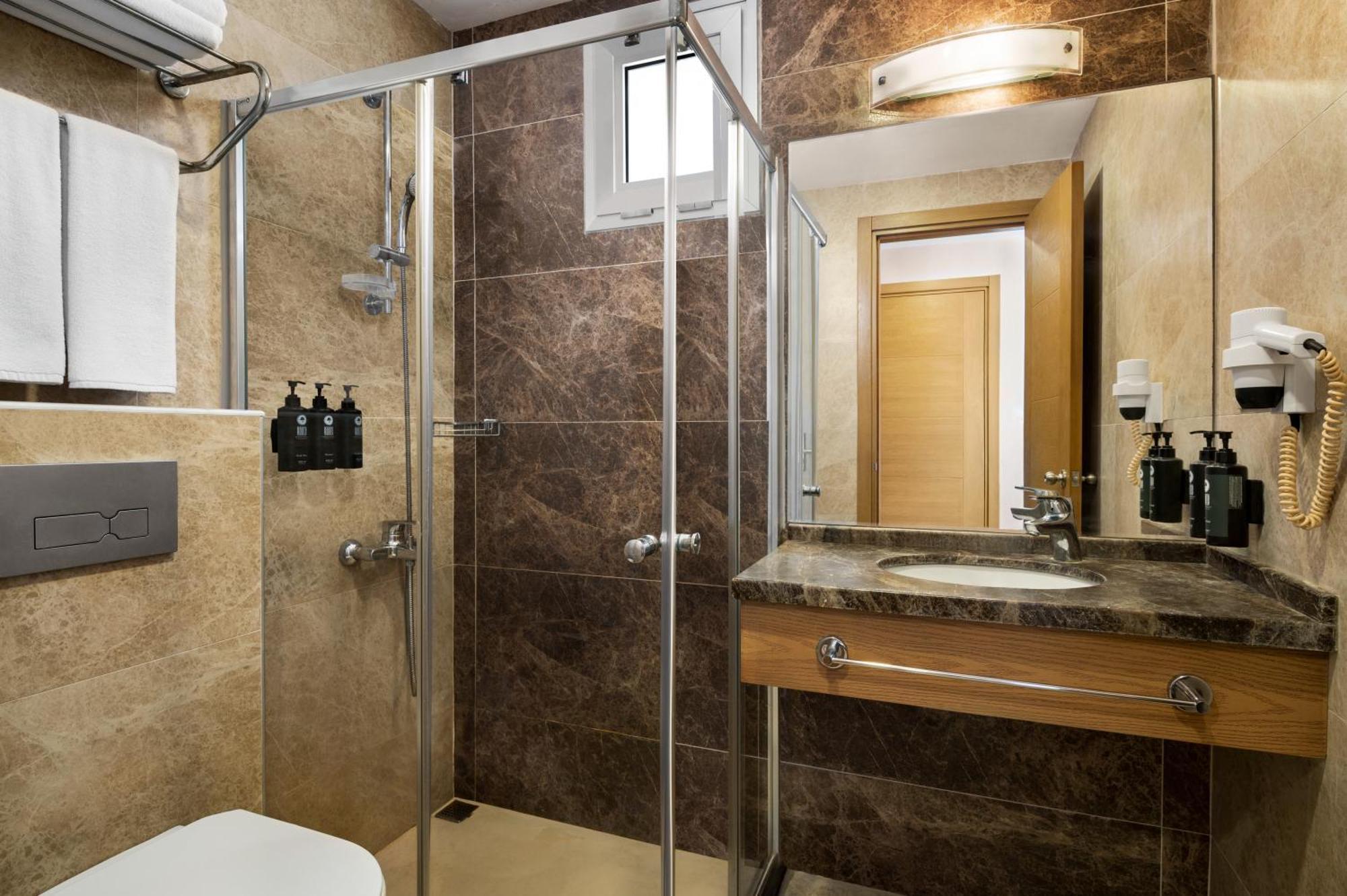 La Quinta By Wyndham Cesme